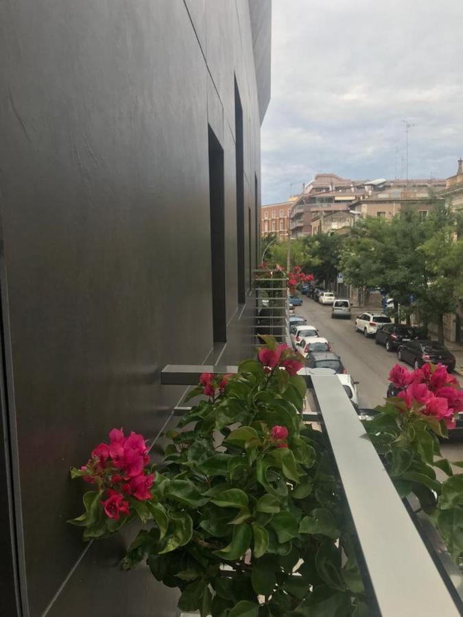 B&B Del Corso Foggia Con Parcheggio Custodito Eksteriør bilde